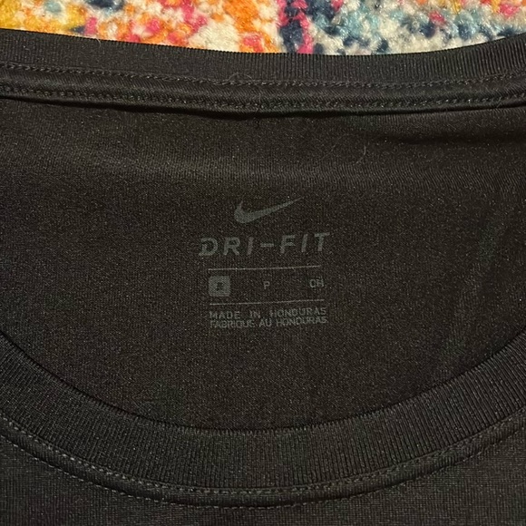 nike dri fit - Picture 2 of 2